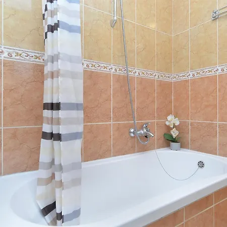 2207 Διαμέρισμα *