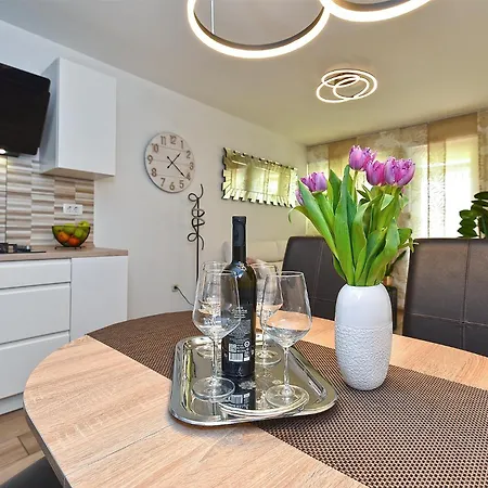 2207 Appartement Pula